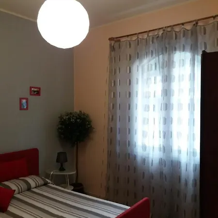 Casa Di Laura A 50 Metri Dal Mare Appartamento